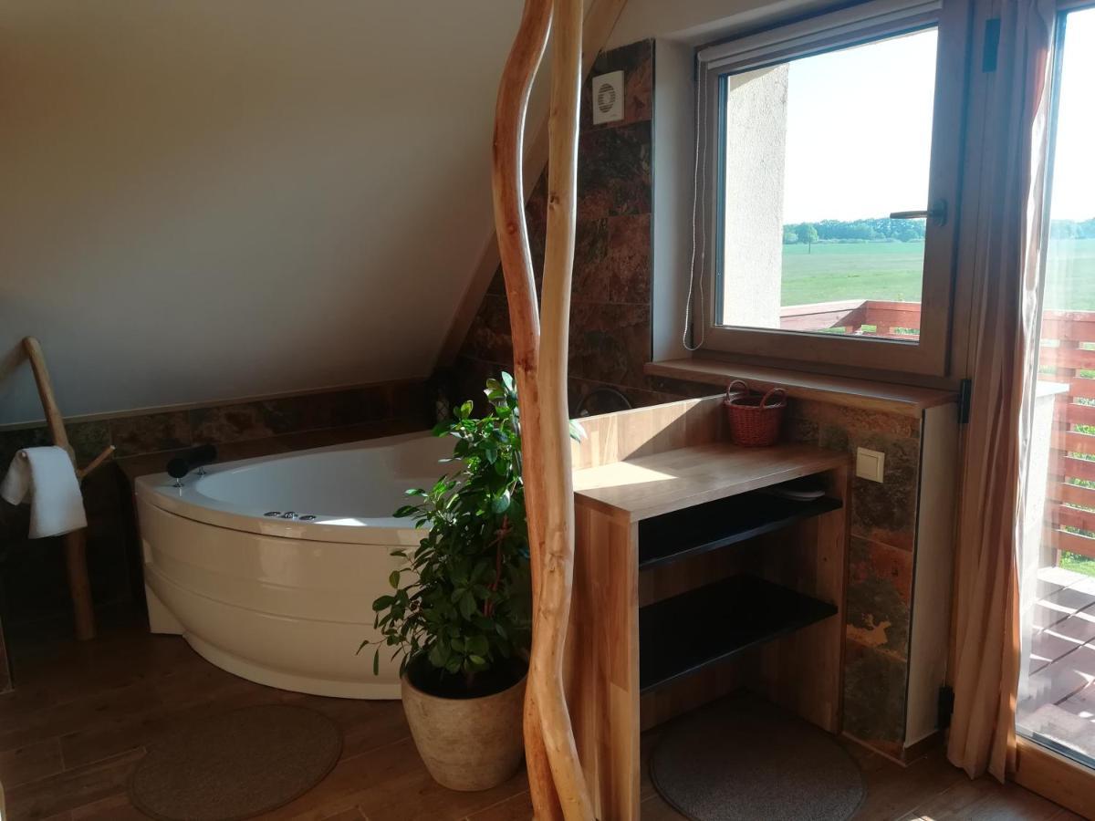 Apartman Life In Nature Jaronice Экстерьер фото