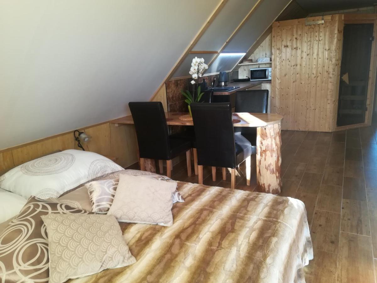Apartman Life In Nature Jaronice Экстерьер фото