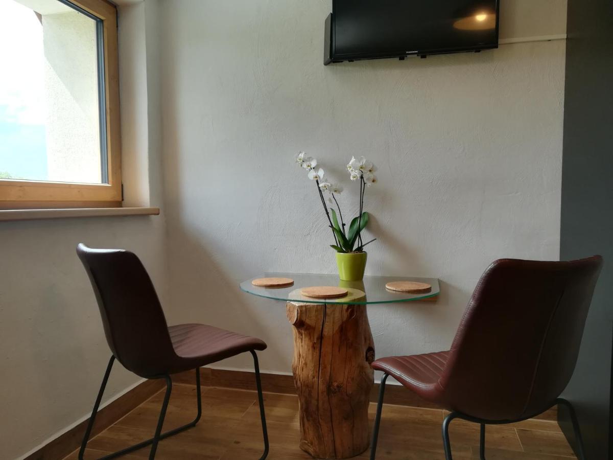 Apartman Life In Nature Jaronice Экстерьер фото